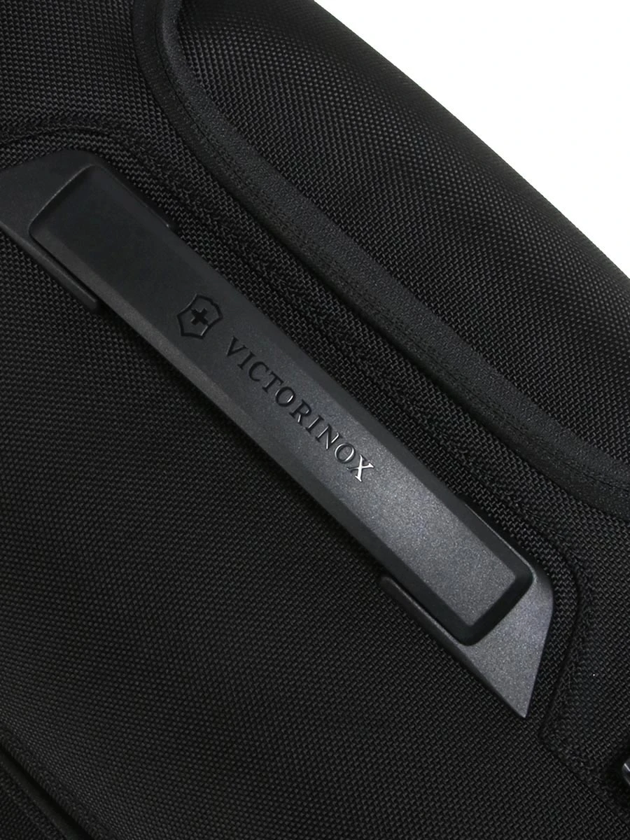 Porte Habits à Roulettes Victorinox Werks Traveler 6.0 17 Porte Habits à Roulettes Victorinox Werks Traveler 6.0 – Image 15