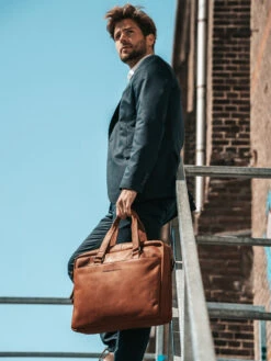 Sacoche Ordinateur The Chesterfield Brand Manhattan 14 Pouces -Sac et Style Boutique sac ordinateur the chesterfield brand 888150z