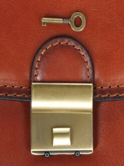 Serviette Américaine Katana Specialist 42 Cm - 3 Soufflets -Sac et Style Boutique serviette katana 609644z